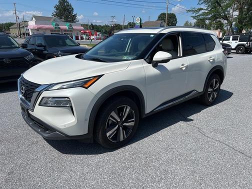 2023 Nissan Rogue SL