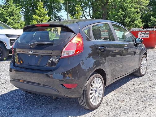 2017 Ford Fiesta SE