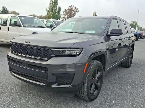 2023 Jeep Grand Cherokee L Laredo