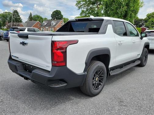 2024 Chevrolet Silverado EV WT