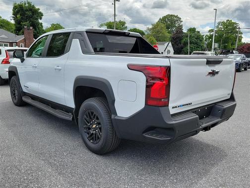 2024 Chevrolet Silverado EV WT