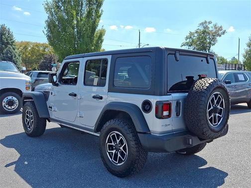 2022 Jeep Wrangler Unlimited Sport Altitude