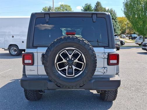 2022 Jeep Wrangler Unlimited Sport Altitude