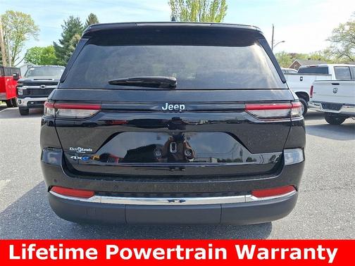 2024 Jeep Grand Cherokee 4xe Base