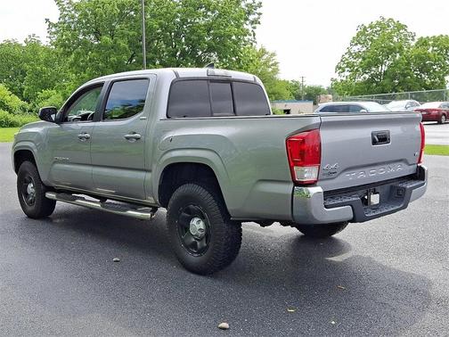 2016 Toyota Tacoma SR5