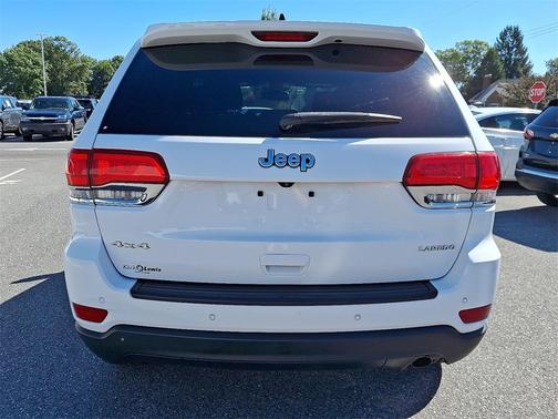 2016 Jeep Grand Cherokee Laredo