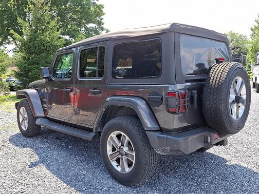 2022 Jeep Wrangler Unlimited Sahara