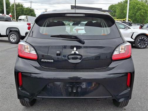 2022 Mitsubishi Mirage ES