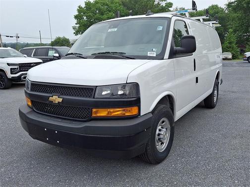 2025 Chevrolet Express 3500 Work Van