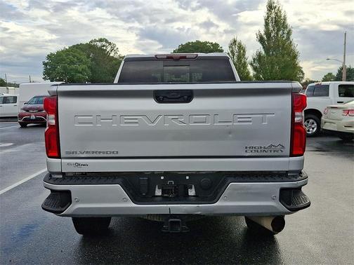 2022 Chevrolet Silverado 2500 High Country