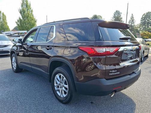 2020 Chevrolet Traverse LT Cloth