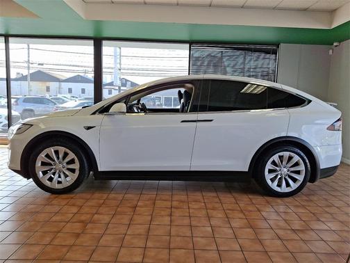 2017 Tesla Model X 100D