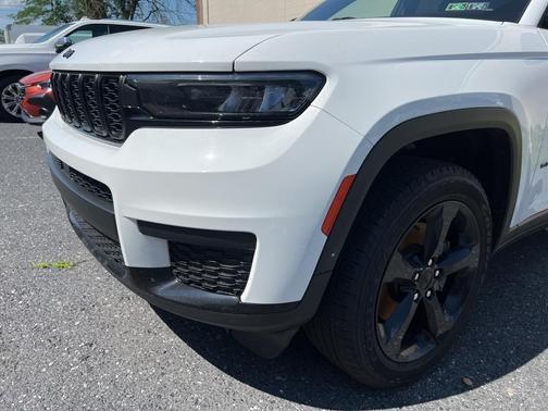 2021 Jeep Grand Cherokee L Laredo