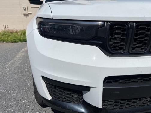 2021 Jeep Grand Cherokee L Laredo