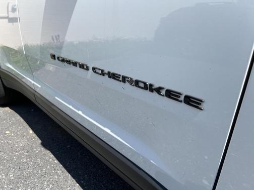 2021 Jeep Grand Cherokee L Laredo