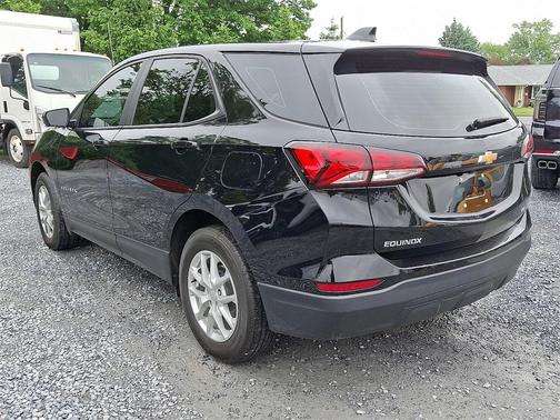2023 Chevrolet Equinox LS