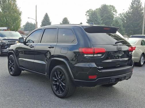 2020 Jeep Grand Cherokee Altitude
