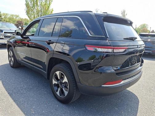 2023 Jeep Grand Cherokee 4xe Base