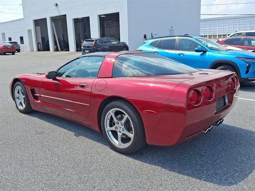 2004 Chevrolet Corvette Base