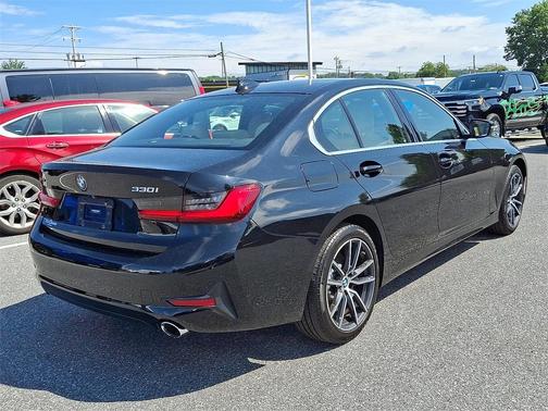 2020 BMW 330 i xDrive