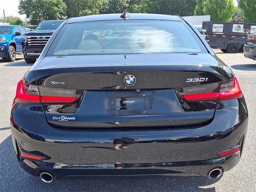 2020 BMW 330 i xDrive