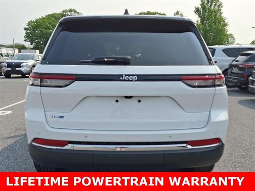 2023 Jeep Grand Cherokee 4xe Base