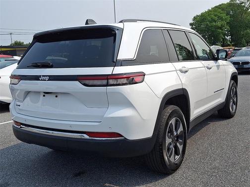 2023 Jeep Grand Cherokee 4xe Base