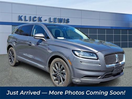 2021 Lincoln Nautilus Reserve