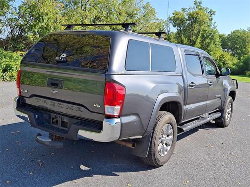 2017 Toyota Tacoma SR5