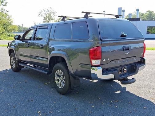 2017 Toyota Tacoma SR5