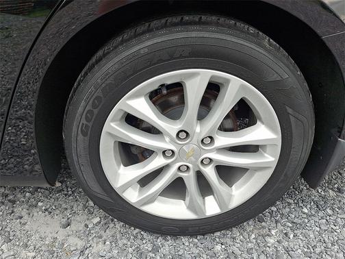 2017 Chevrolet Malibu 1LT
