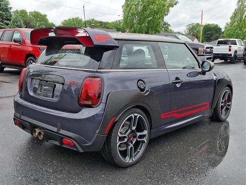 2021 MINI John Cooper Works GP Base