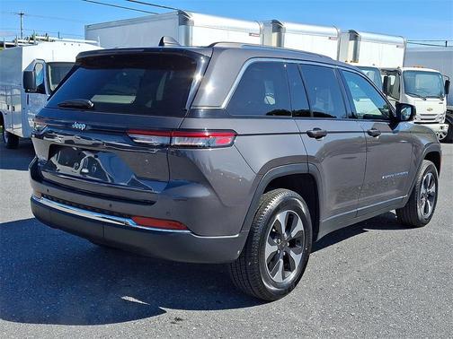 2023 Jeep Grand Cherokee 4xe Base