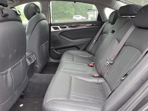 2017 Genesis G80 3.8