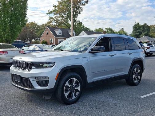 2023 Jeep Grand Cherokee 4xe Base