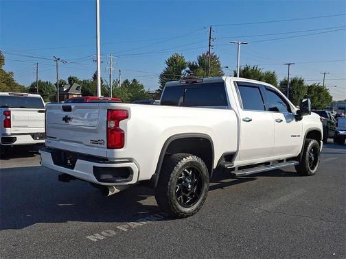 2022 Chevrolet Silverado 2500 High Country