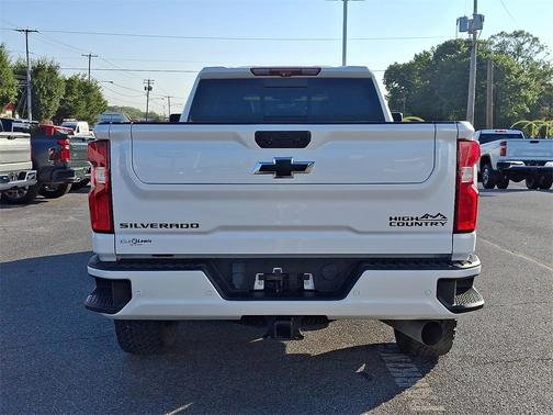 2022 Chevrolet Silverado 2500 High Country