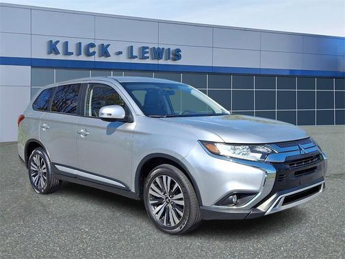 2019 Mitsubishi Outlander SE