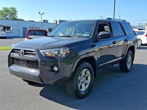 2024 Toyota 4Runner SR5