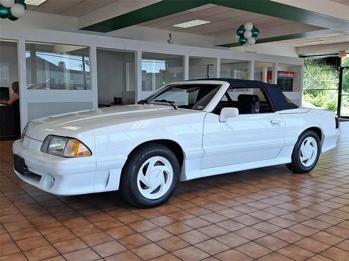1989 Ford Mustang LX 5.0L Sport