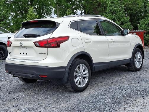 2018 Nissan Rogue Sport SV