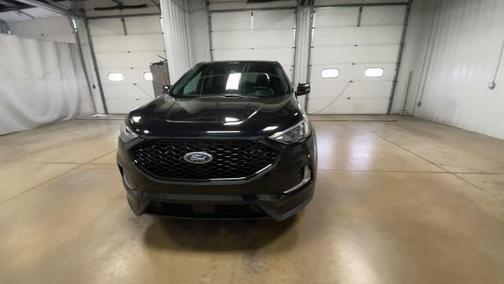2020 Ford Edge ST Line