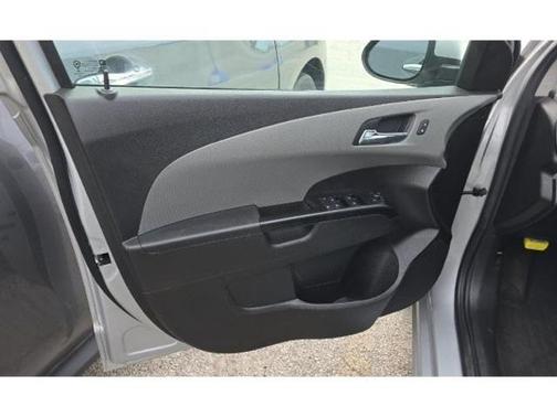 2019 Chevrolet Sonic LT