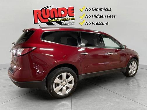 Red 2016 Chevrolet Traverse 1LT