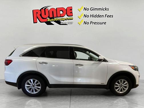2019 Kia Sorento LX