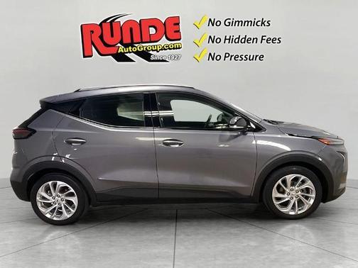 2022 Chevrolet Bolt EUV LT