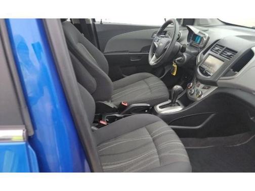 2016 Chevrolet Sonic LT