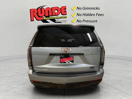 2025 Cadillac Escalade Sport Platinum