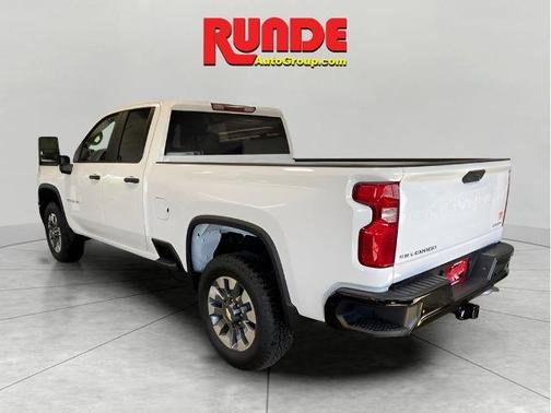 2024 Chevrolet Silverado 2500 Custom