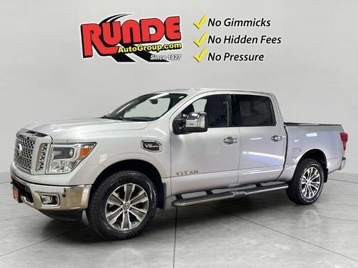 2017 Nissan Titan SL